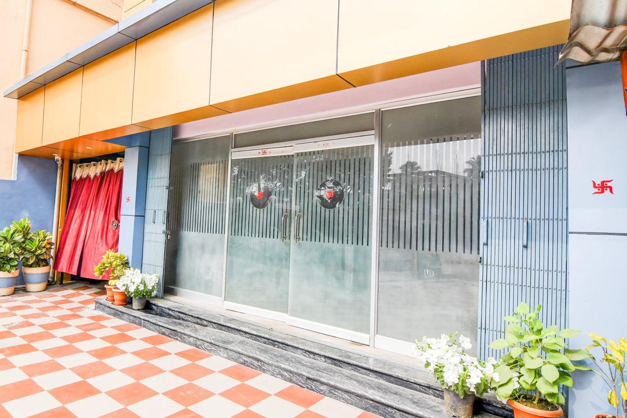 Super Collection O Sf Road Siliguri Formerly Jyoti Hotel Екстериор снимка