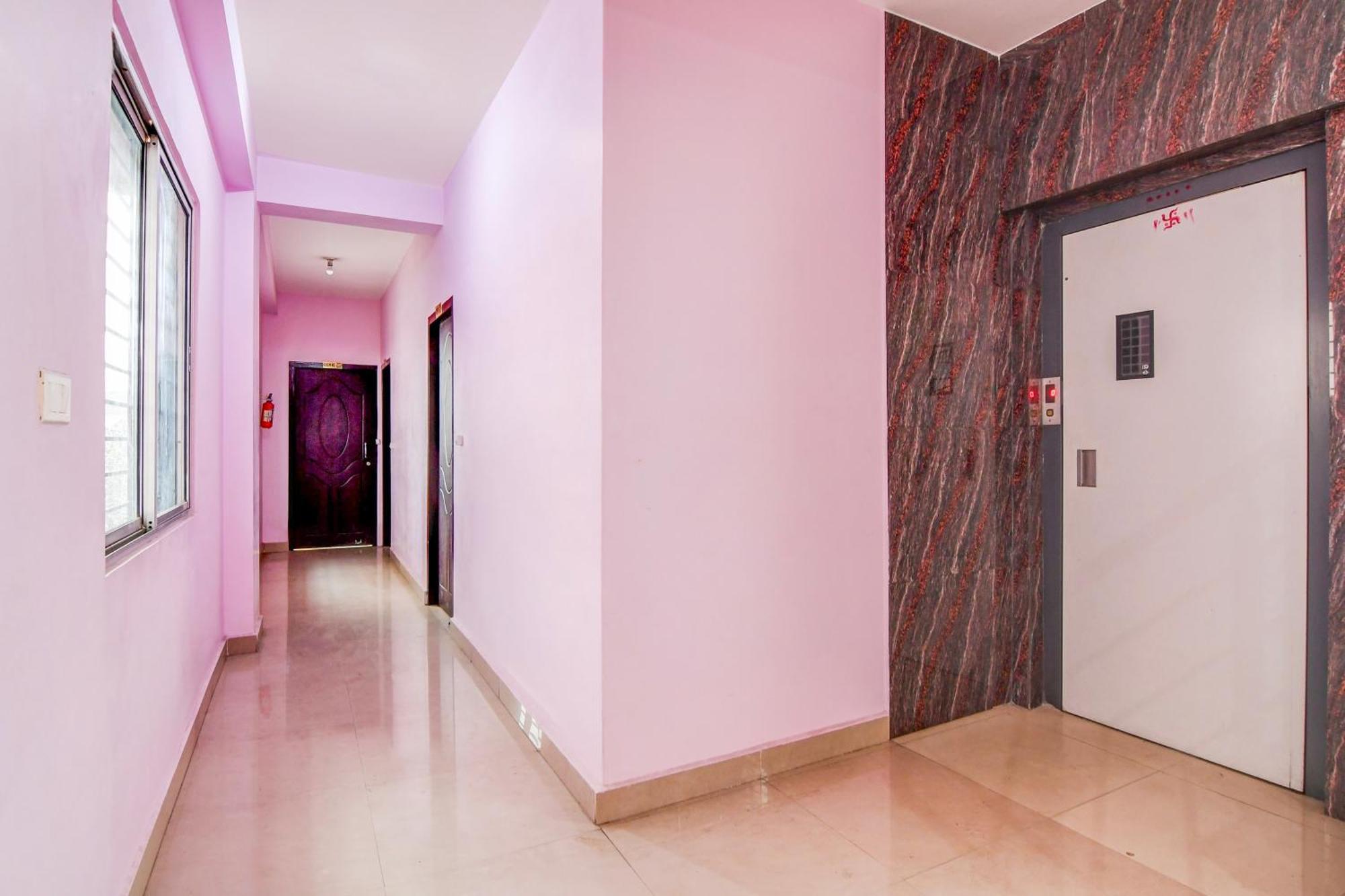 Super Collection O Sf Road Siliguri Formerly Jyoti Hotel Екстериор снимка